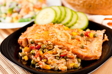 Salmon fillet with vegetables