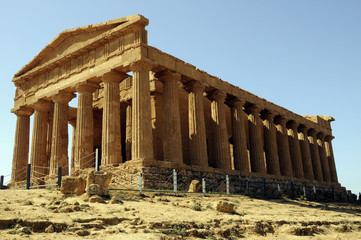 Obraz premium The Temple of Concord at Agricento in Sicily, Italy, Europe