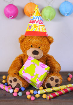 232 Best Cadeau D Anniversaire Images Stock Photos Vectors Adobe Stock