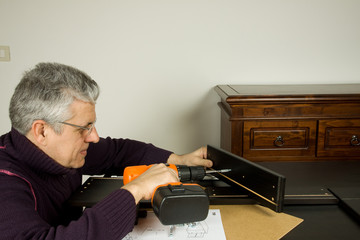 furniture fitter