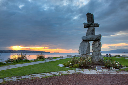 Fototapeta Inukshuk