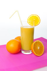 Orangensaft im Glas