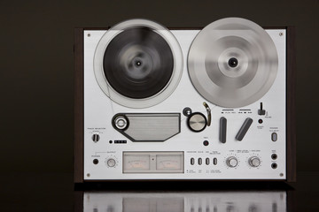 Vintage Reel-to-Reel stereo tape deck recorder