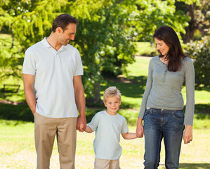 Fototapeta premium Joyful family in the park