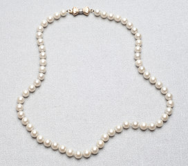 Elegant Pearl Necklace