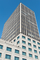 Modernes Hochhaus in Berlin