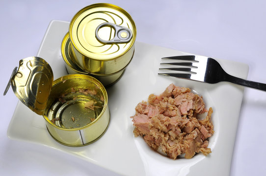 lata de atun
