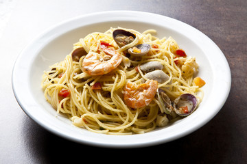 Seafood marinara spaghetti