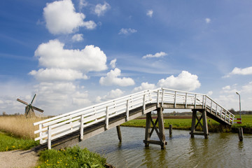 Naklejka premium bridge and windmill, Netherlands