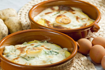 potatoes baked with dill sauce