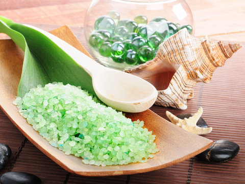 「Tonig」の写真素材 | 72件の無料イラスト画像 | Adobe Stock