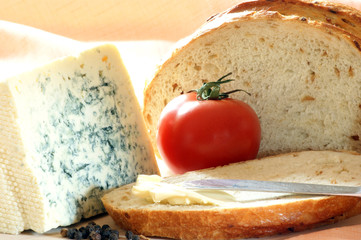 Blauschimmelkäse auf Toastbrot