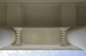 portyk świątyni, kolumny © Svatek photography