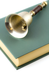 campana e libro