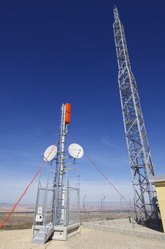 Telecommunication tower