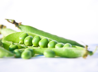 peas on white
