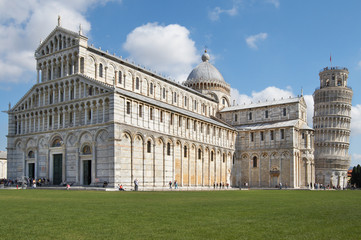 Obraz premium Italy, Pisa. Cathedral and Leaning Tower