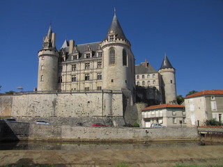 Château de  La Rochefoucauld ; Charente, Limousin, Périgord