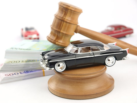 Gavel Auction, Car And Money