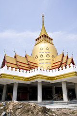 Fototapeta premium thai temple on nice sky