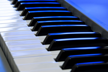 Piano keyboard