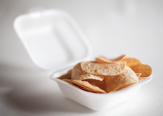 schips en boite