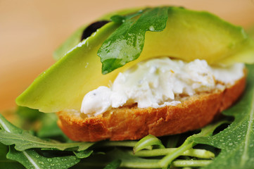 sandwich of toasted bread