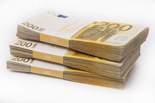 200 Euroscheine-Stapel