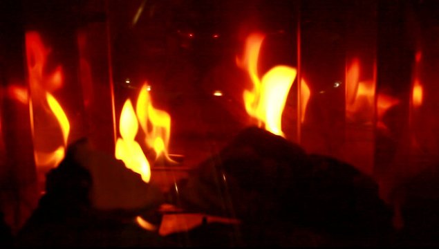 Kamin - lodernde Flammen