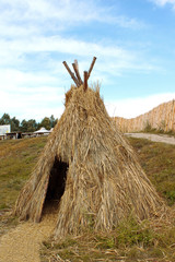 Straw tent