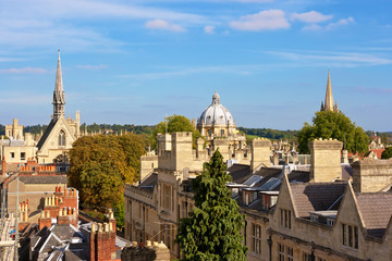 Fototapeta na wymiar Powyżej Oxford. Anglia