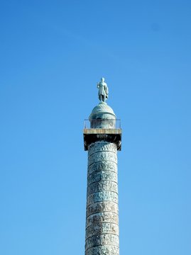 Fototapeta Napoleon Column commemorating Austerlitz Battle , Paris