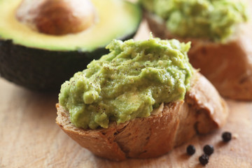 Guacamole on Wholesome Bread
