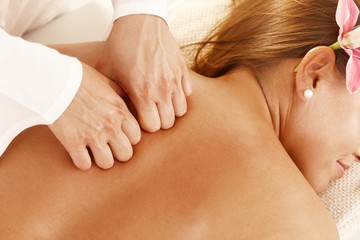 Obraz na płótnie Canvas Closeup of massage treatment