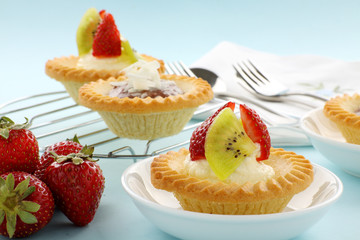 Cream And Chocolate Tarts