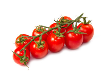 pomodori rossi isolati su sfondo bianco
