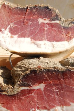 prosciutto toscano