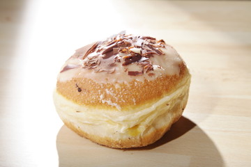 Schoko Rispel Krapfen closeup