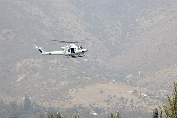 Fototapeta na wymiar Helicóptero