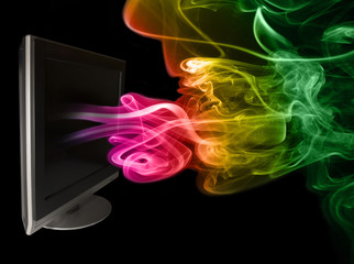 tv humo colores