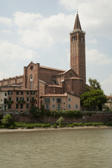 Fototapeta na wymiar Verona, Lungadige near Ponte Pietra
