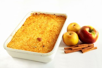 roasted rice with apples and cinnamon as dessert