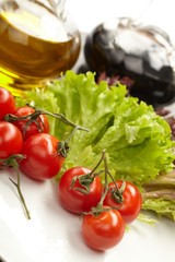 fresh cherry tomatoes