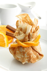 dessert, crepe en forme d'aumonière