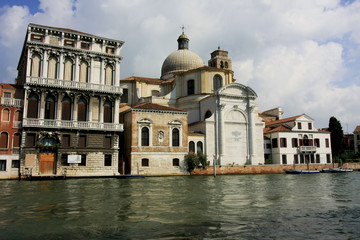 Fototapeta na wymiar Wenecja, San Geremia Church, Grand Canal