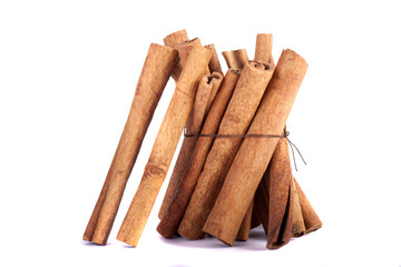 pile of cinnamon spice quills