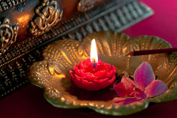 Romantisch bei Kerzenschein