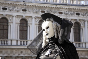 Fototapeta na wymiar maschere venezia 2011