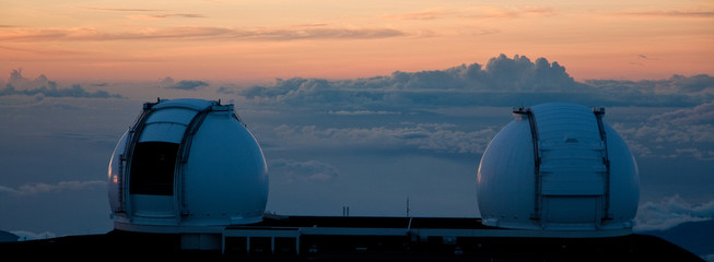 Radio Telescopes on Kona