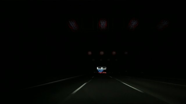 ZEITRAFFER - Autofahrt - Nacht